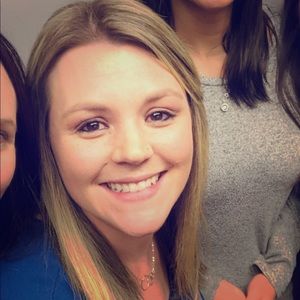 Meet your Posher, Cara